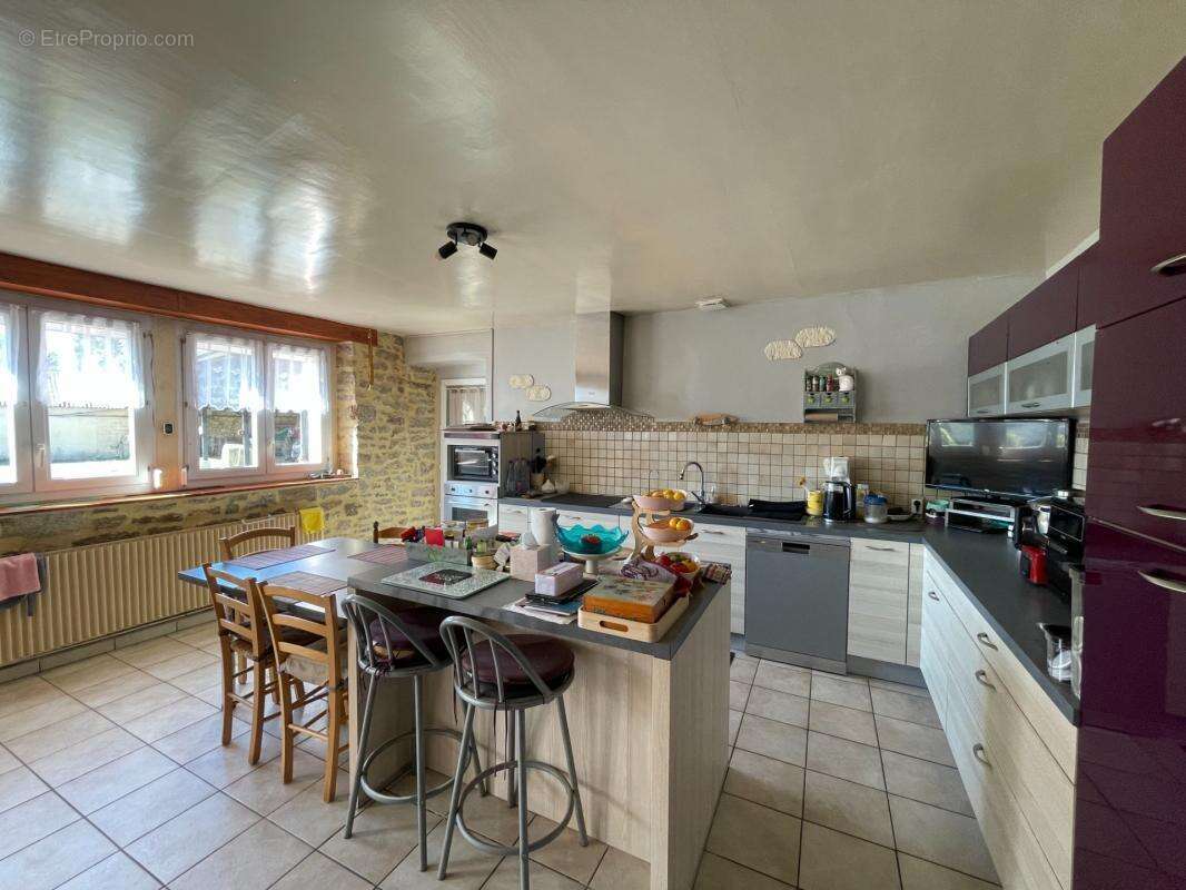 Propriété à vendre 12 pièces LANRIVAIN (22) - photo 4