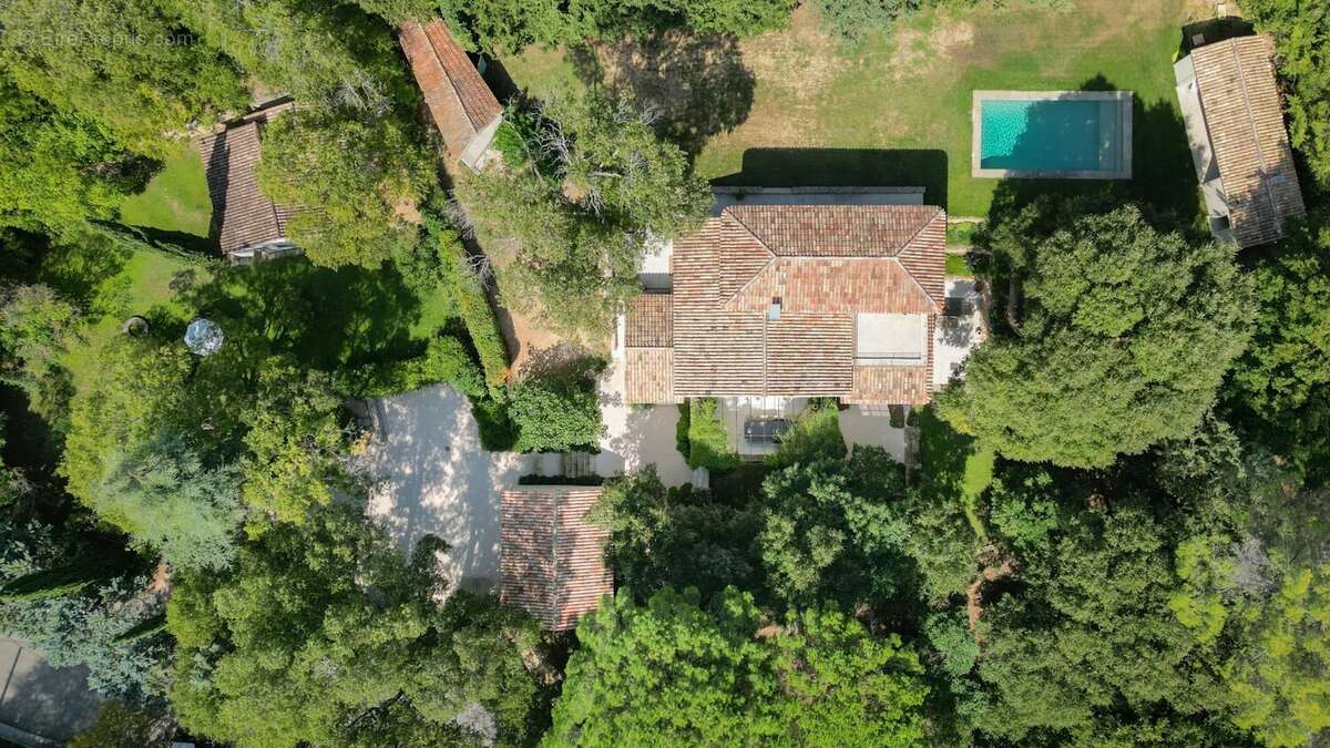 Maison à AIX-EN-PROVENCE