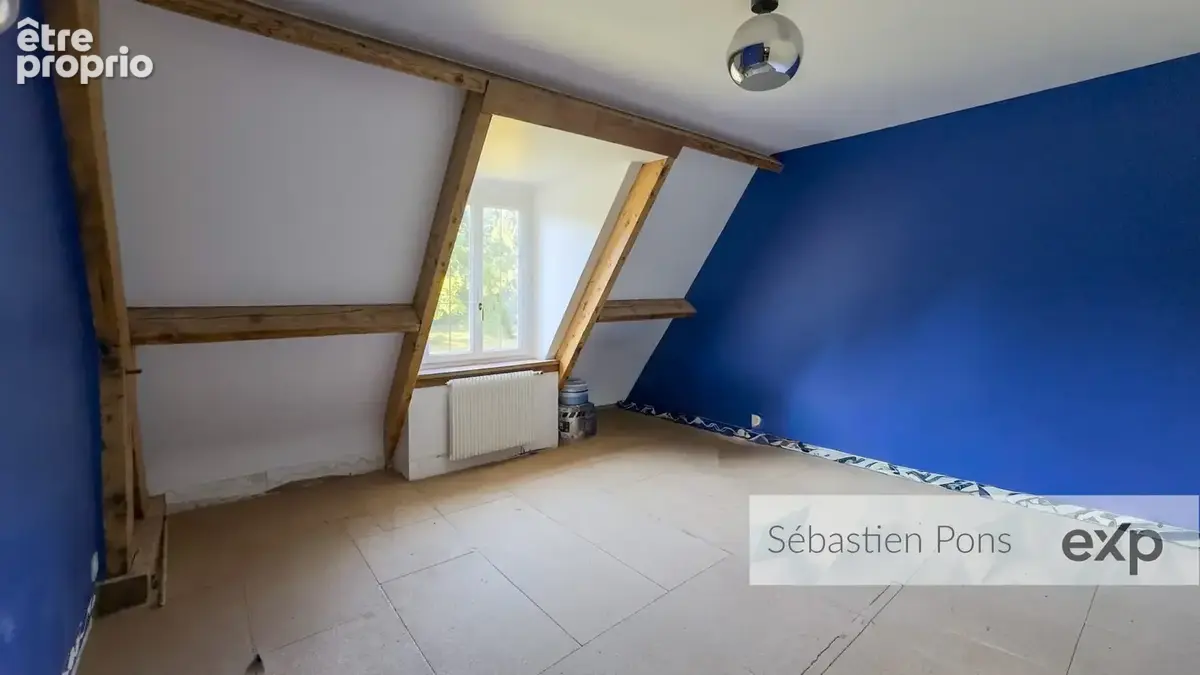 Maison 325 m² à La Boissiere-Ecole  - photo 8