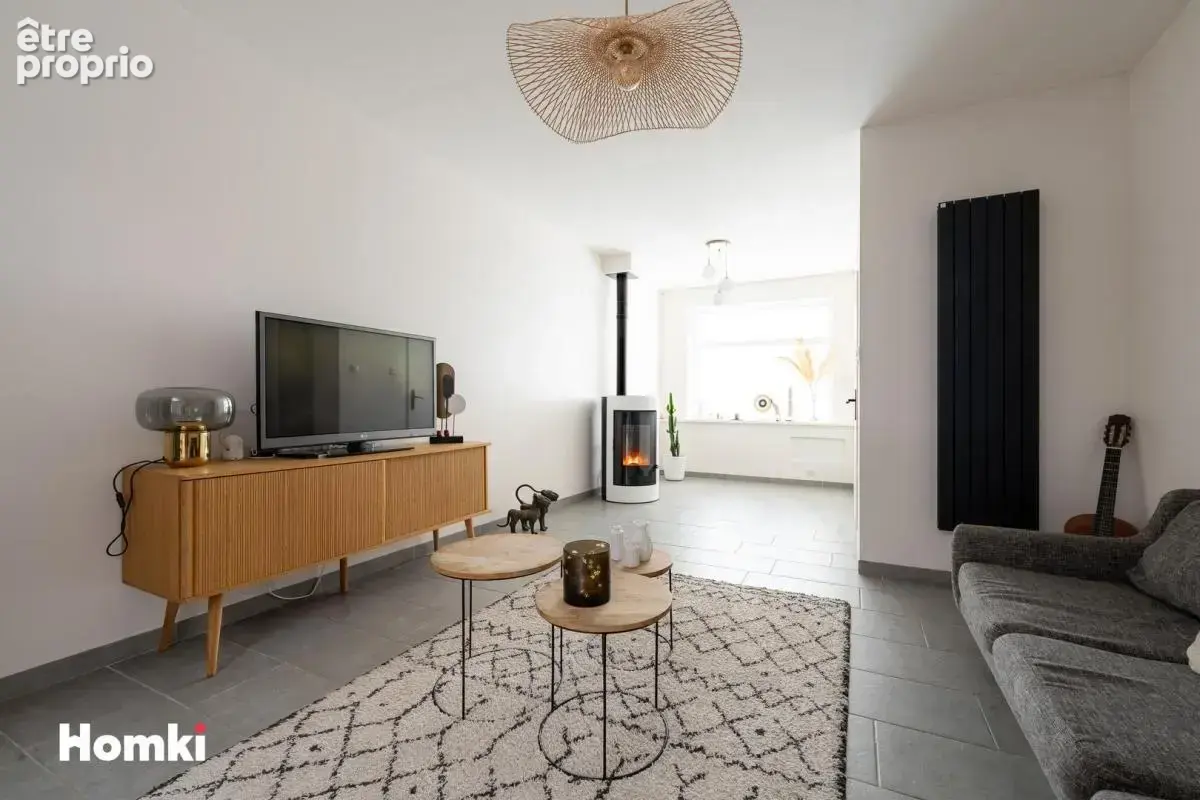 Maison/Villa T6 de 139 m² à Tourcoing 59200 - photo 2