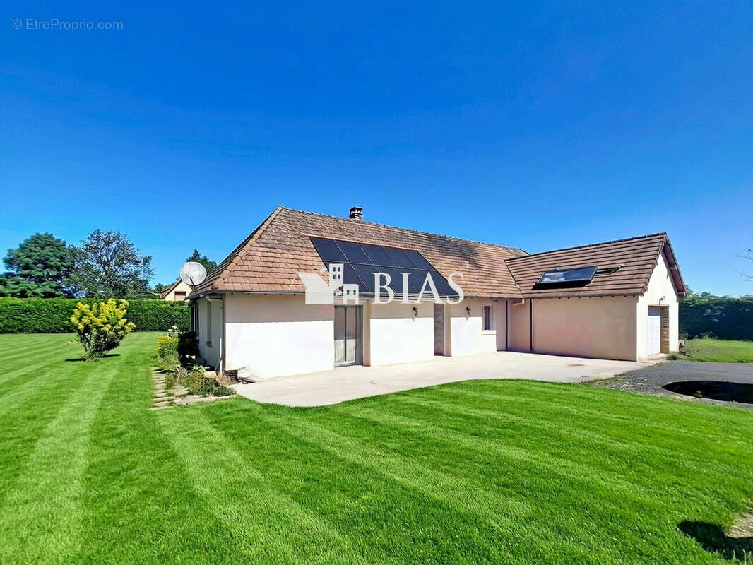 Maison à PONT-L'EVEQUE