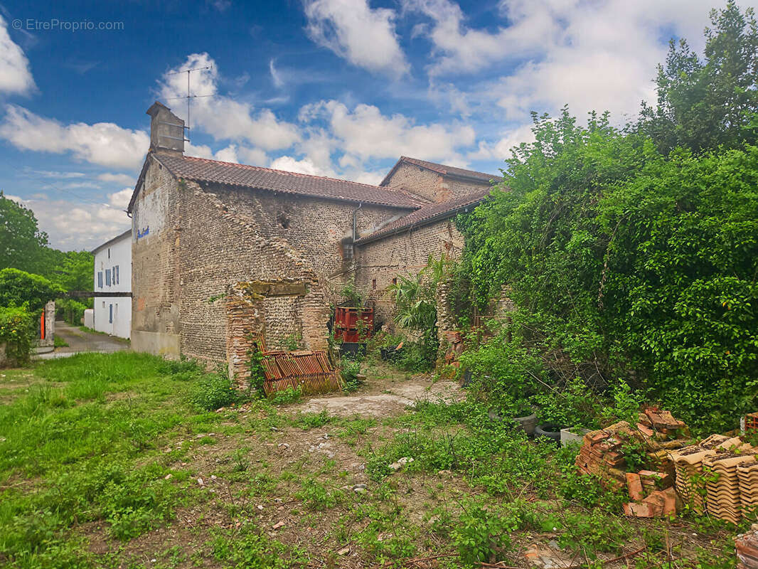 Maison à GRENADE-SUR-L'ADOUR