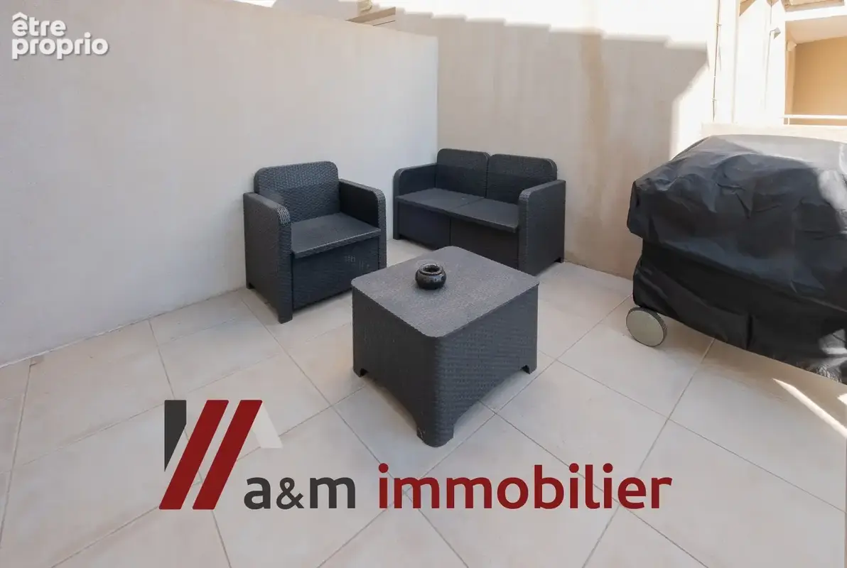 Duplex t4 avec terrasse et stationnement - la mede - photo 7