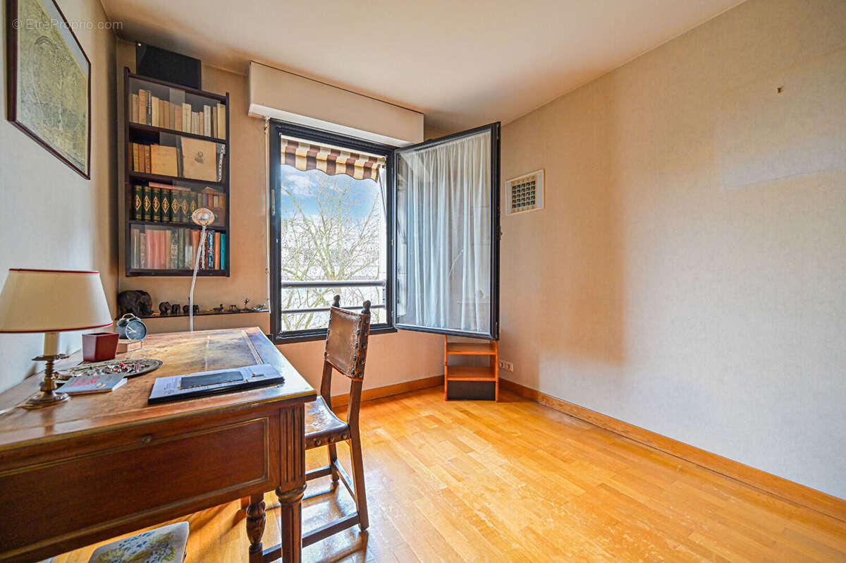 Appartement à CHATILLON