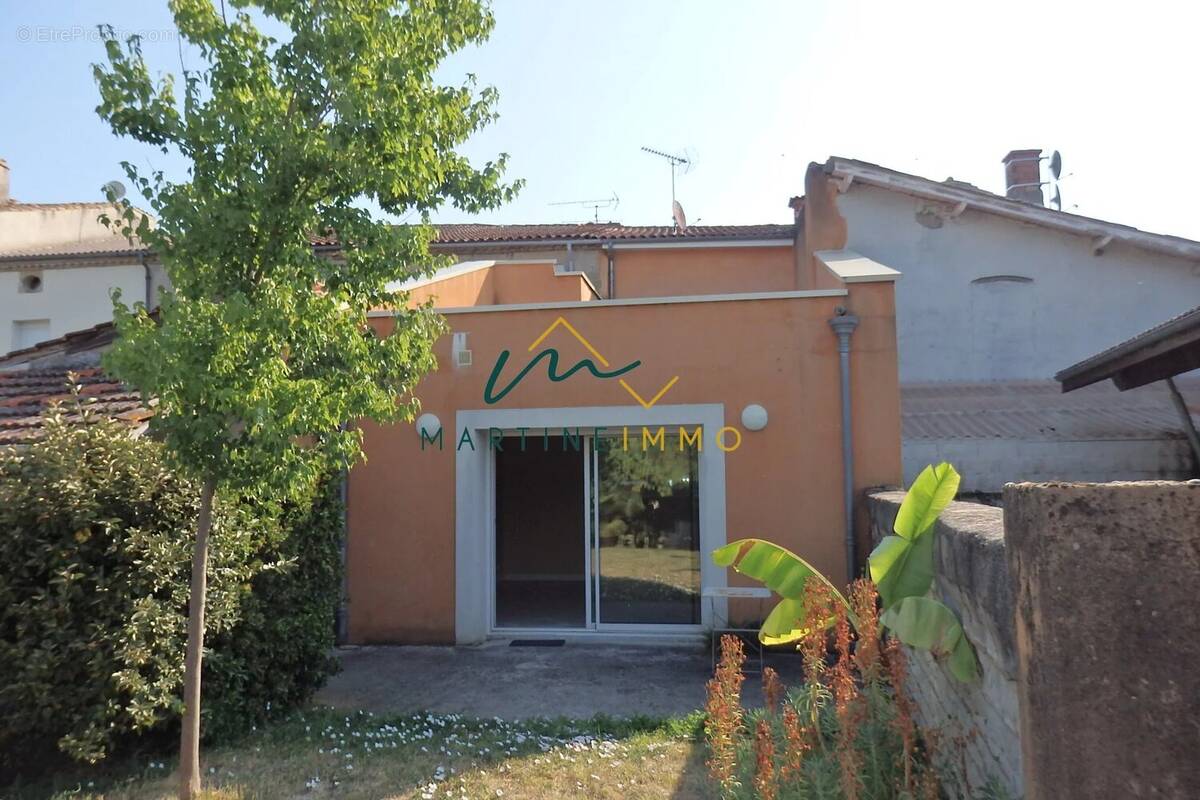 Maison à SAINTE-BAZEILLE