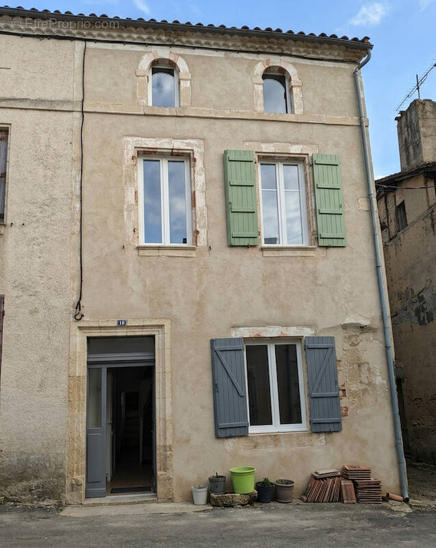 Maison à MEZIN