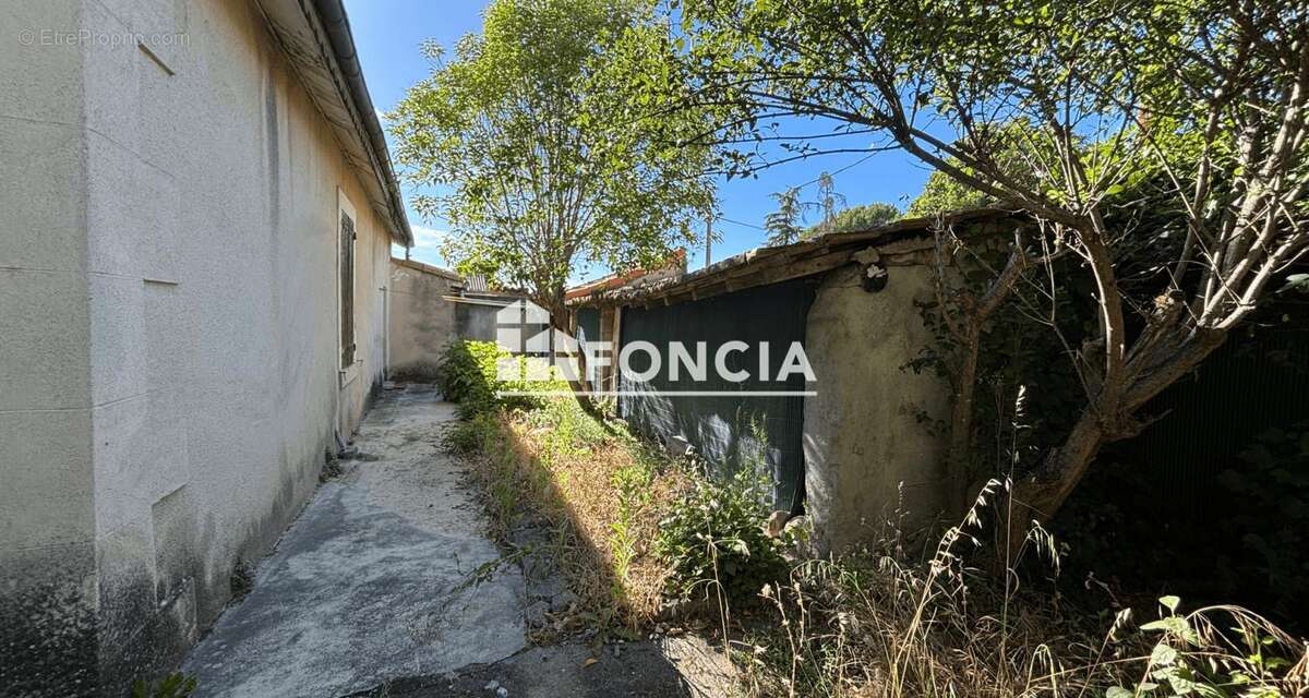 Maison 5 pièces de 85M2 de plein pied, sur une parcelle de terrain de 755M2 constructible - photo 3