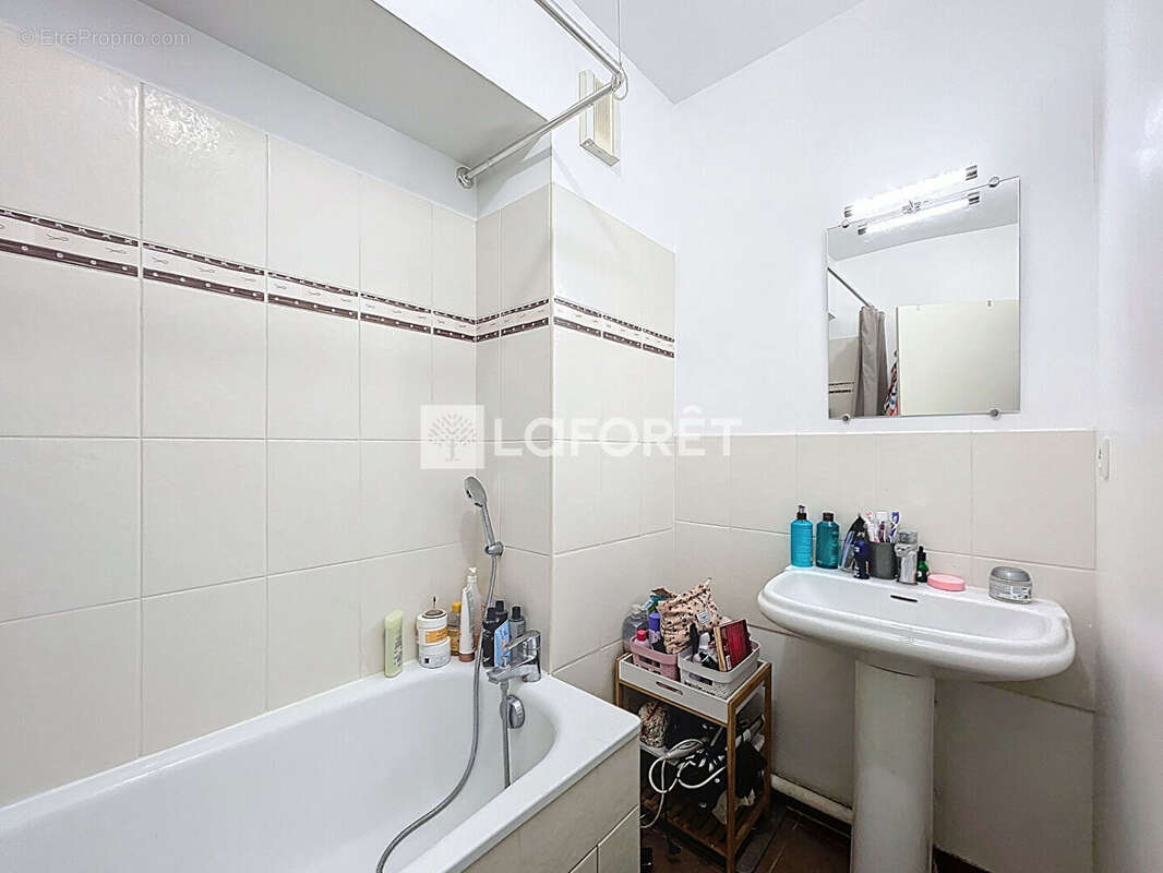 Appartement à LIEUSAINT