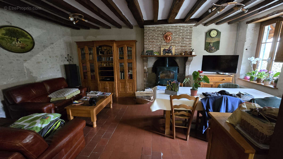 Maison à CRAVANT