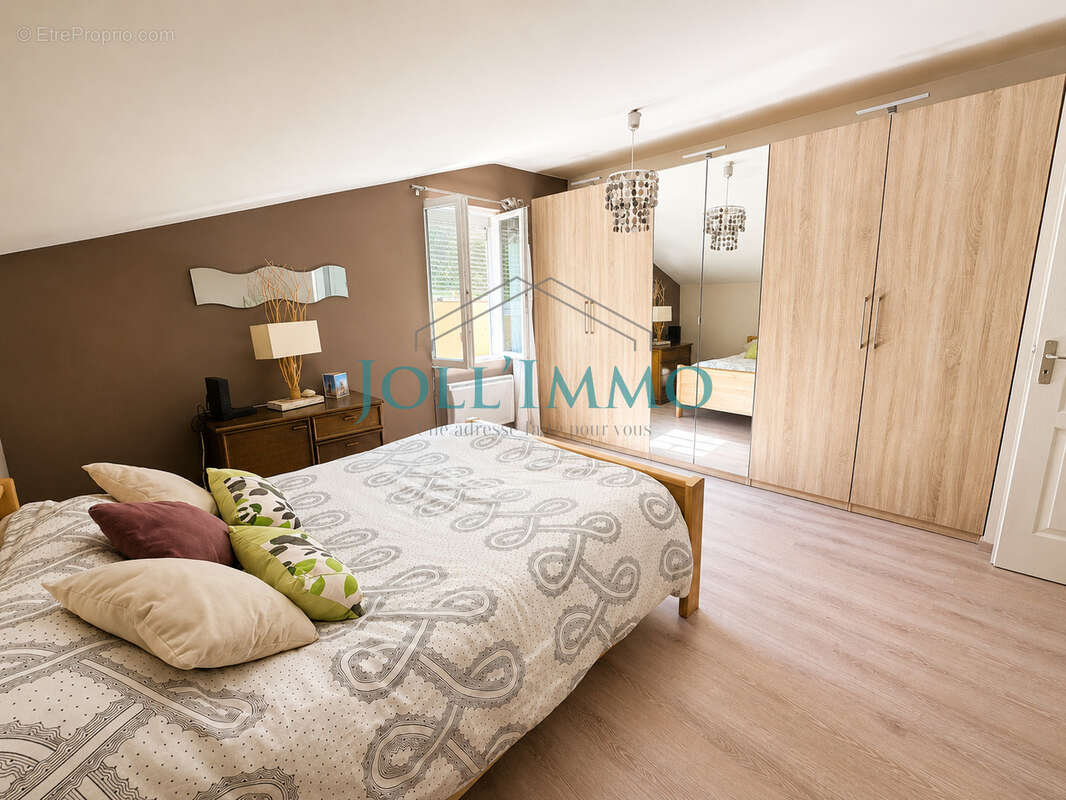 Maison de village F3 - 73m2 - hypercentre ANDANCETTE - photo 5
