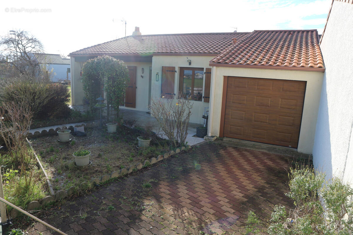 Maison à LA JARRIE