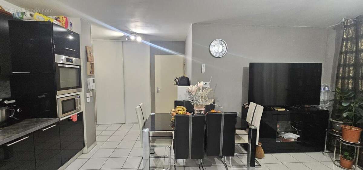 Appartement à VENISSIEUX