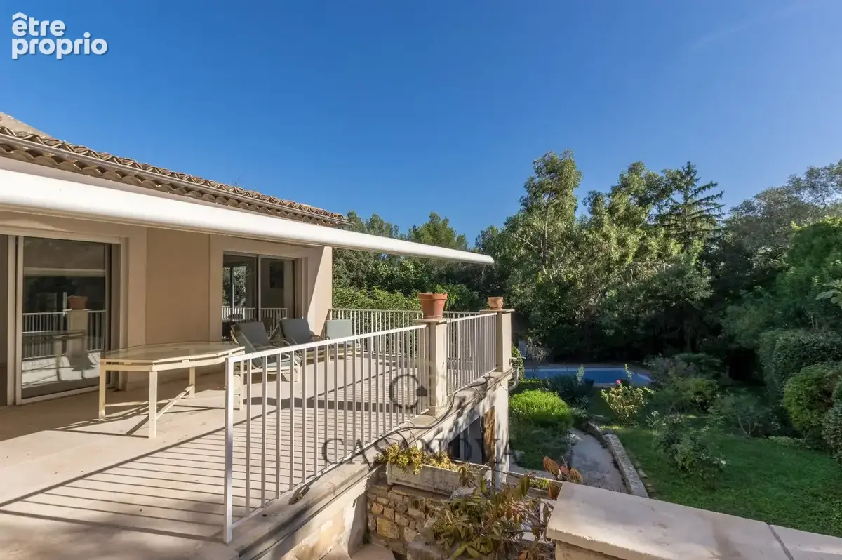 Aiguelongue - Maison aux vues dégagées - Grand jardin et piscine - photo 10