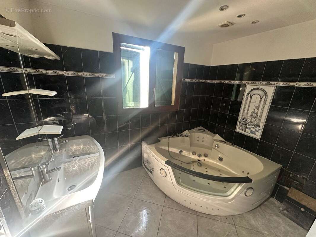 Maison à BOISMORAND