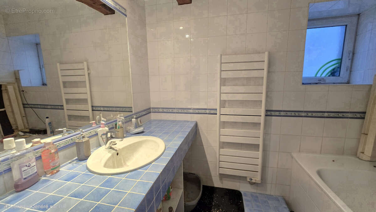 Appartement à LIMOURS