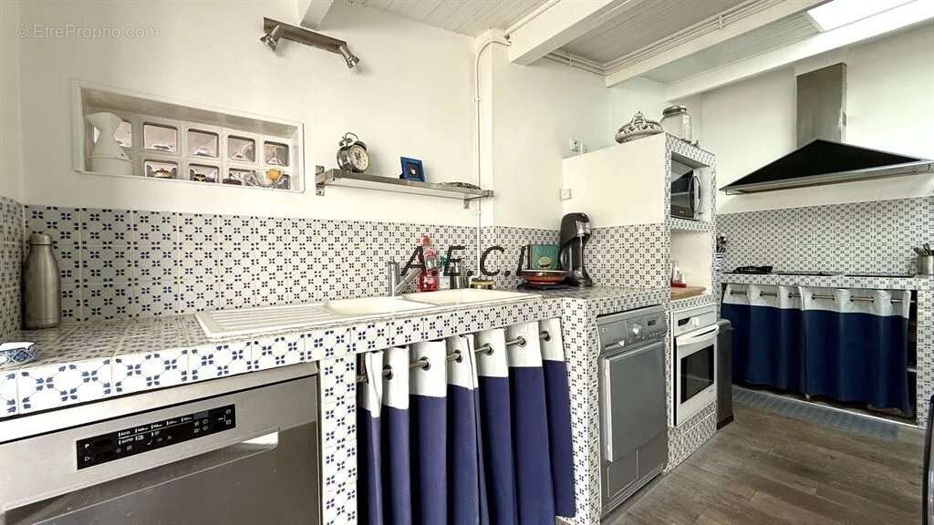 Maison à ASNIERES-SUR-SEINE