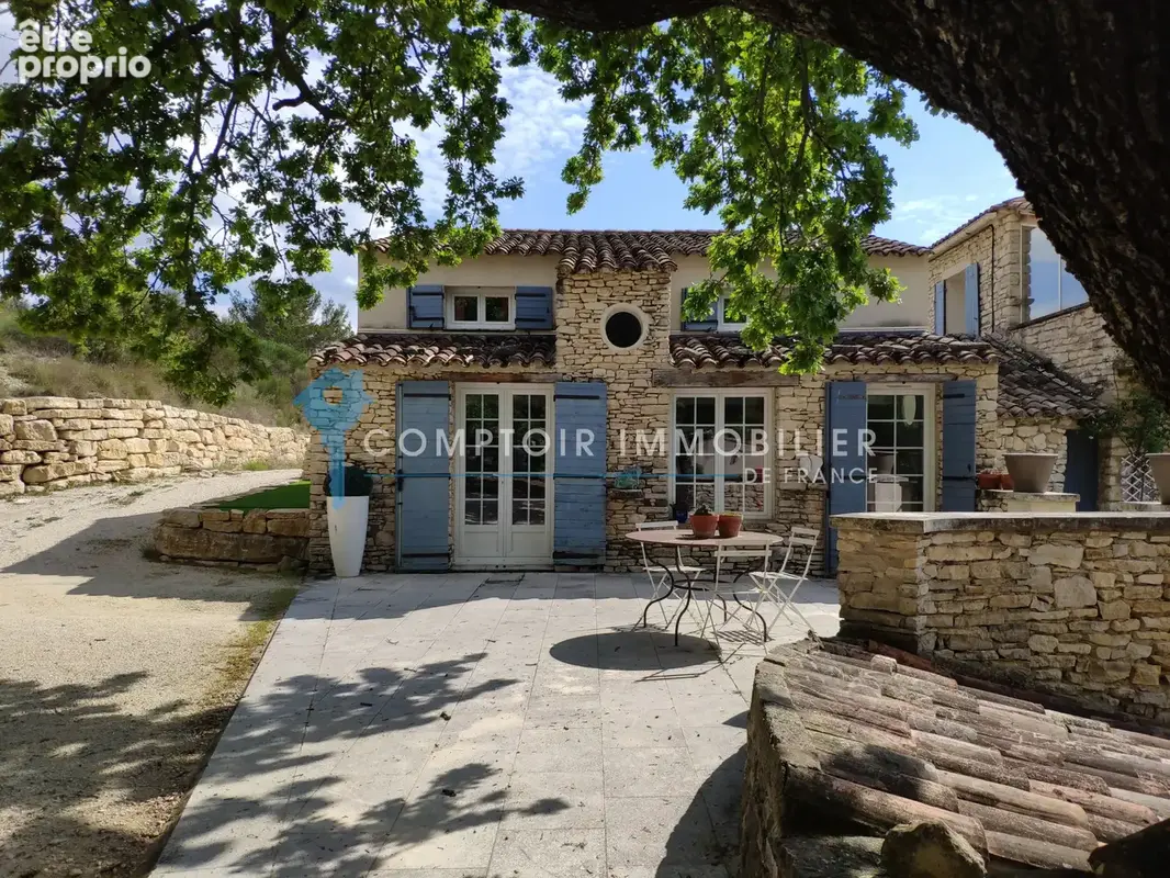 EXCLUSIVITÉ : Bastide proche de Gordes. - photo 27