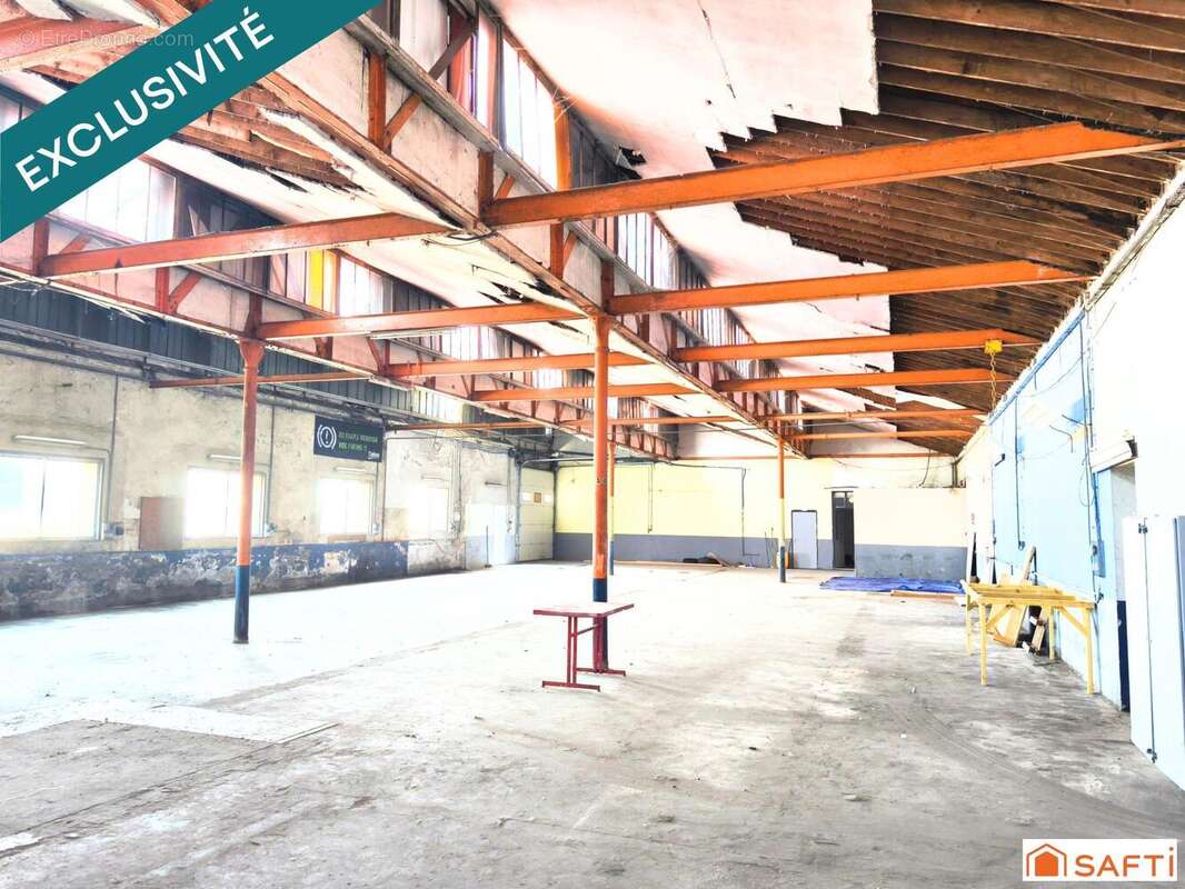 Photo 6 - Commerce à POUSSAY