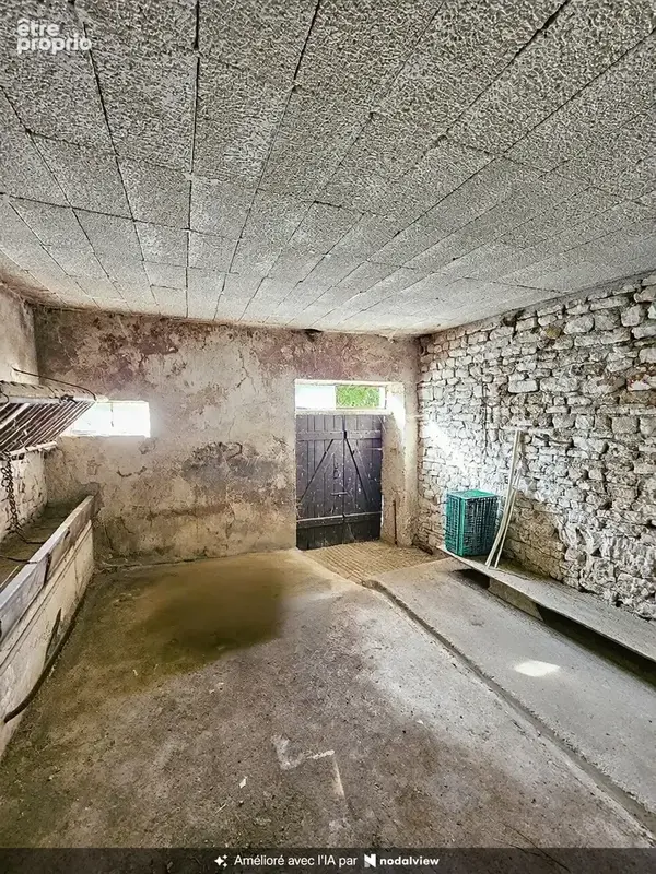 A vendre Grange de 226 m² – proche de Tournus - Uchizy  - Volumes exceptionnels et nombreuses possibilités - photo 4