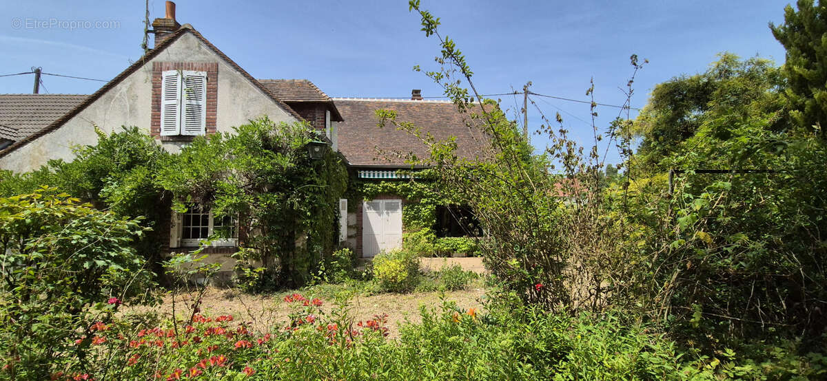 Maison à LAILLY-EN-VAL