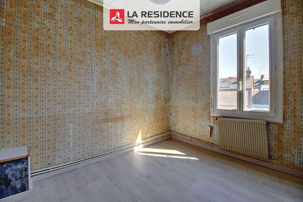 Maison 80 m² à Saint-Etienne-Du-Rouvray  - photo 6