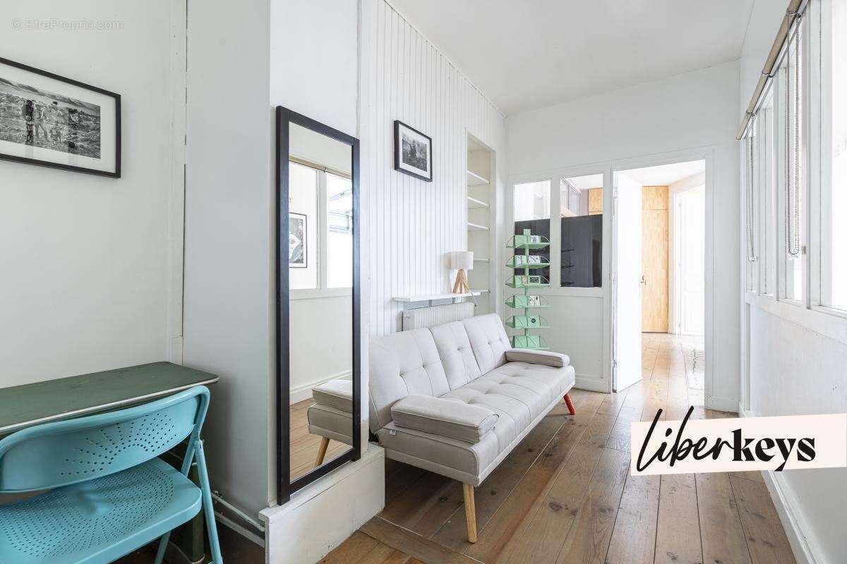 Magnifique loft sur cour arborée, secteur recherché Paris 11 - photo 9