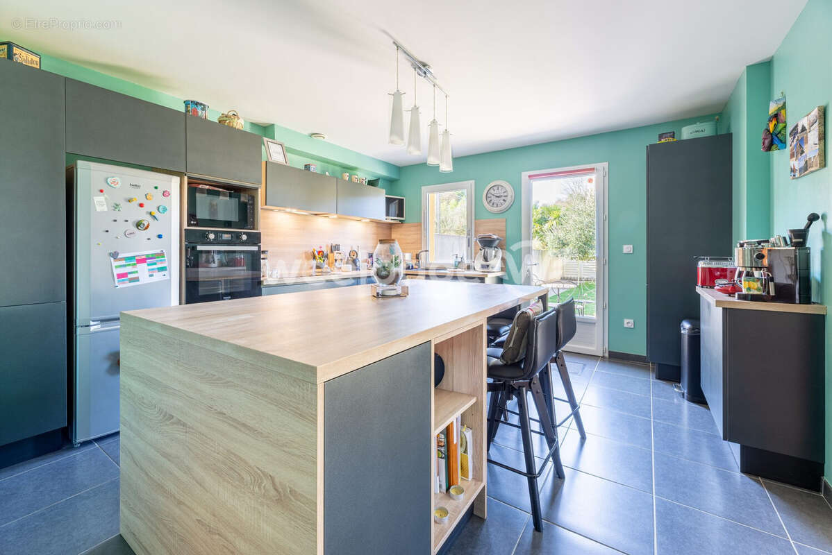 Cuisine - Maison à MAUVES-SUR-LOIRE