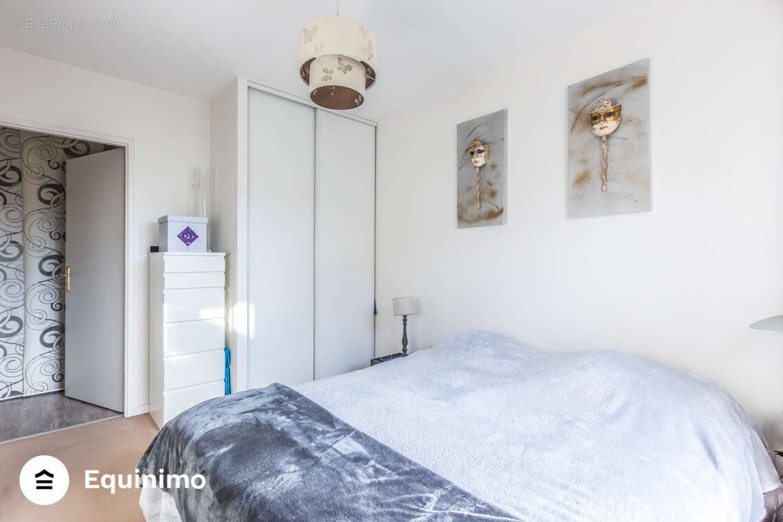 Appartement à NANTERRE