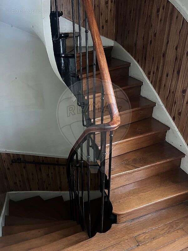 Maison à MONTEREAU-FAULT-YONNE