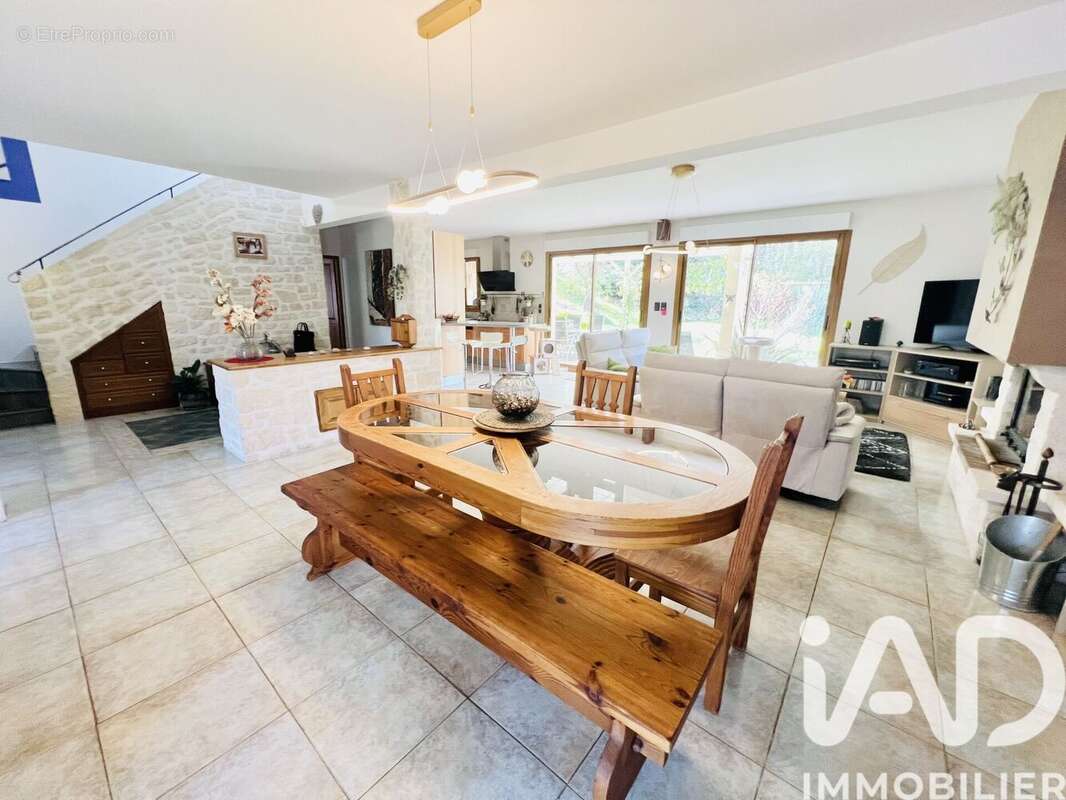 Photo 4 - Maison à VERNEUIL-EN-HALATTE