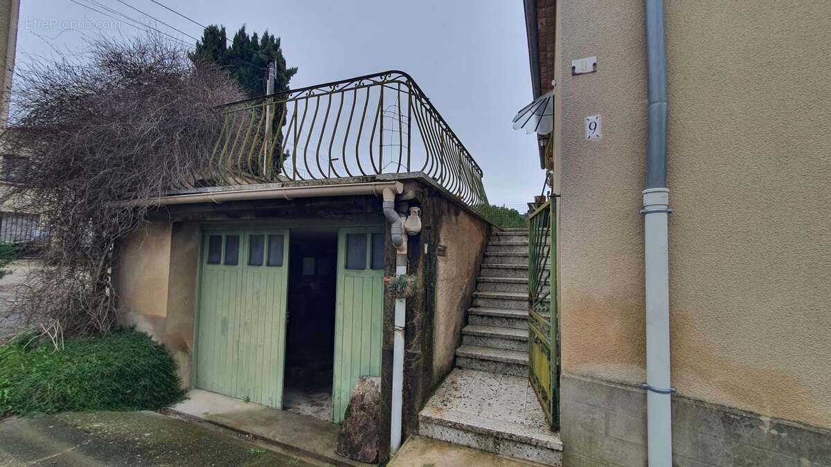 Maison à ROGNES