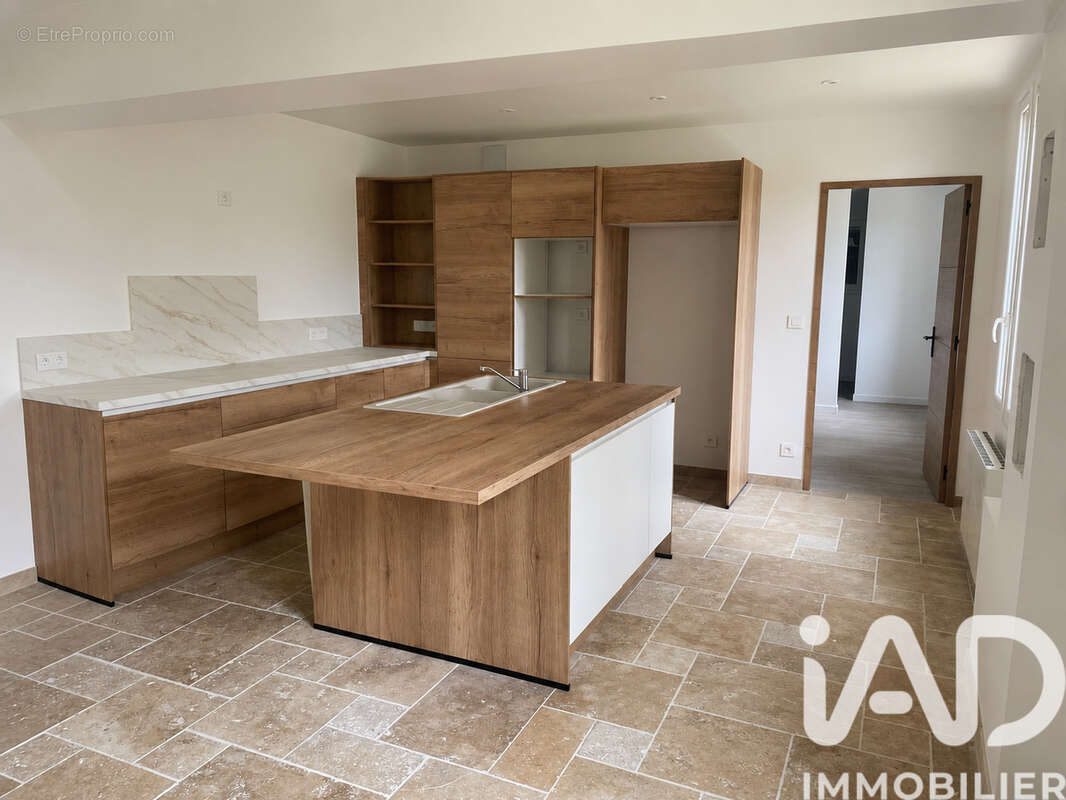 Photo 5 - Maison à AUNEUIL