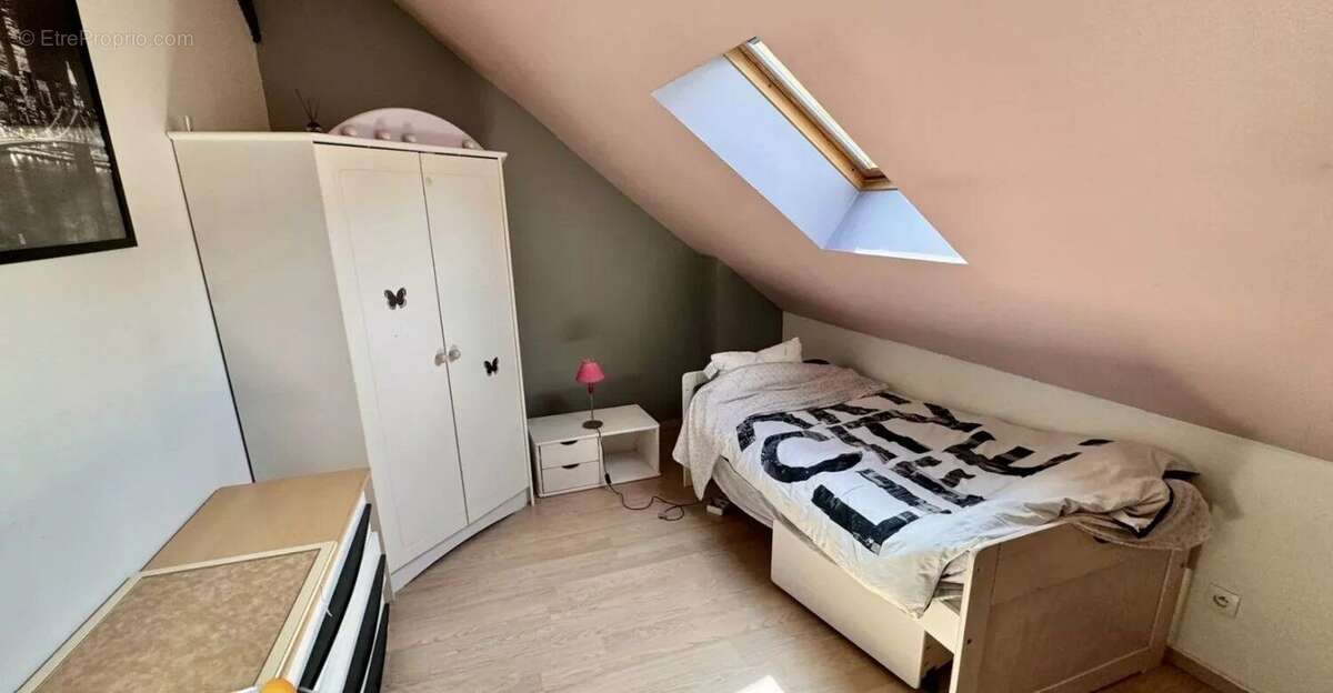 Appartement à DOURDAN