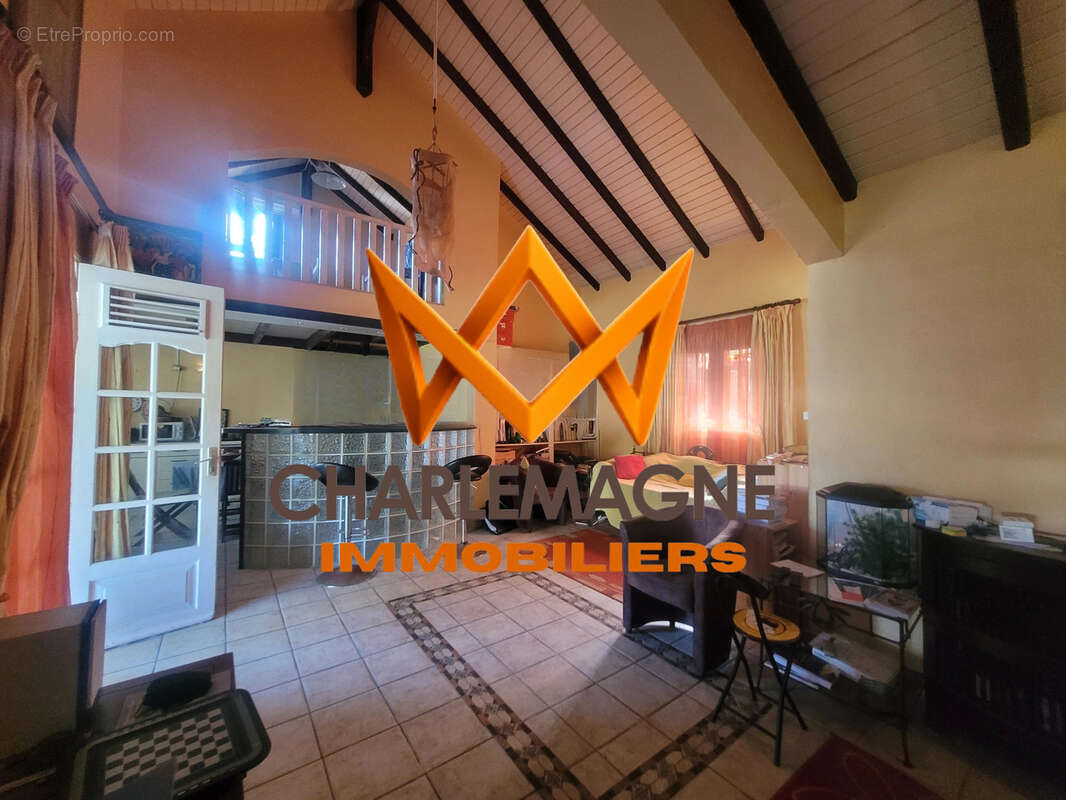 Maison à SAINT-FRANCOIS