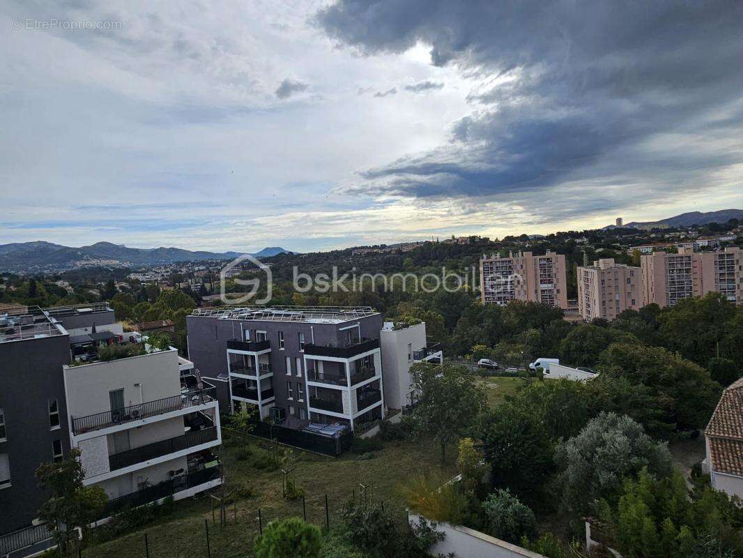 Appartement à MARSEILLE-13E