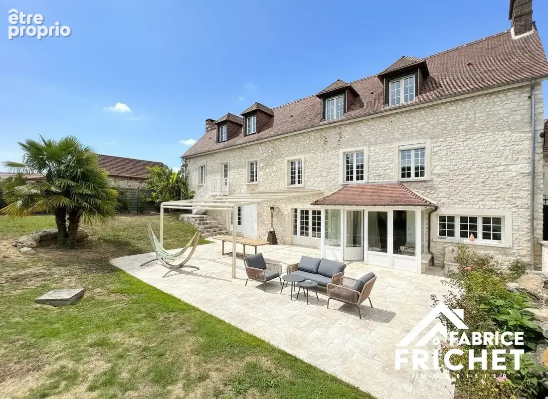 Maison 240 m² à Vernon  - photo 2