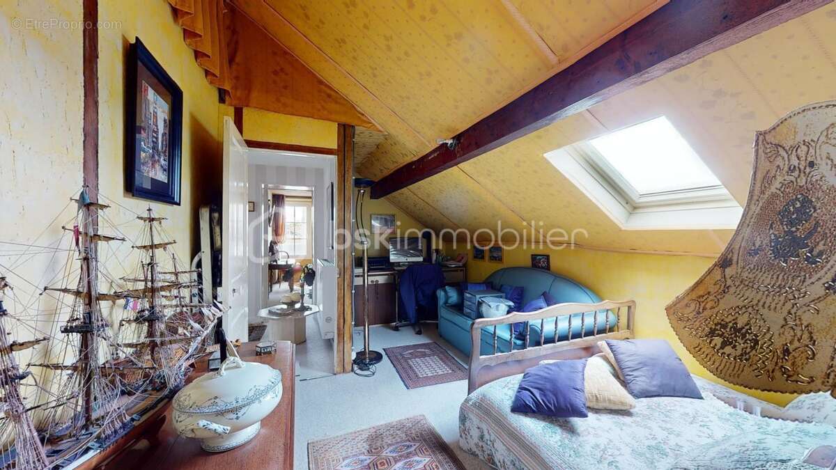 Maison à CORBEIL-ESSONNES