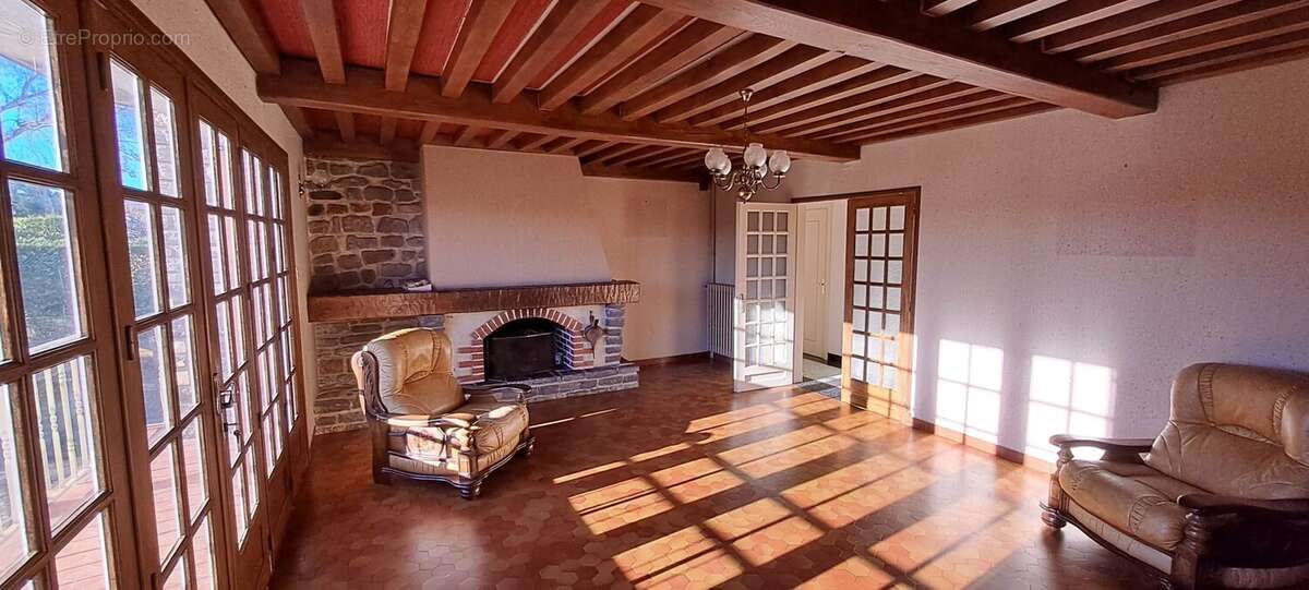 Maison à ORCET