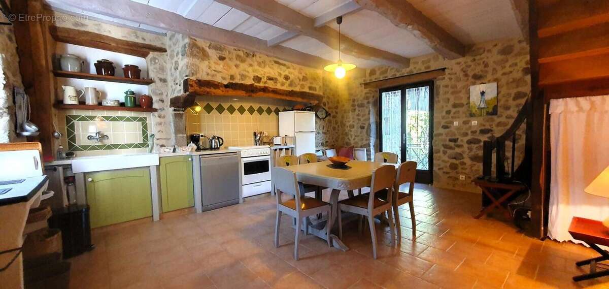 Maison à LUNAC