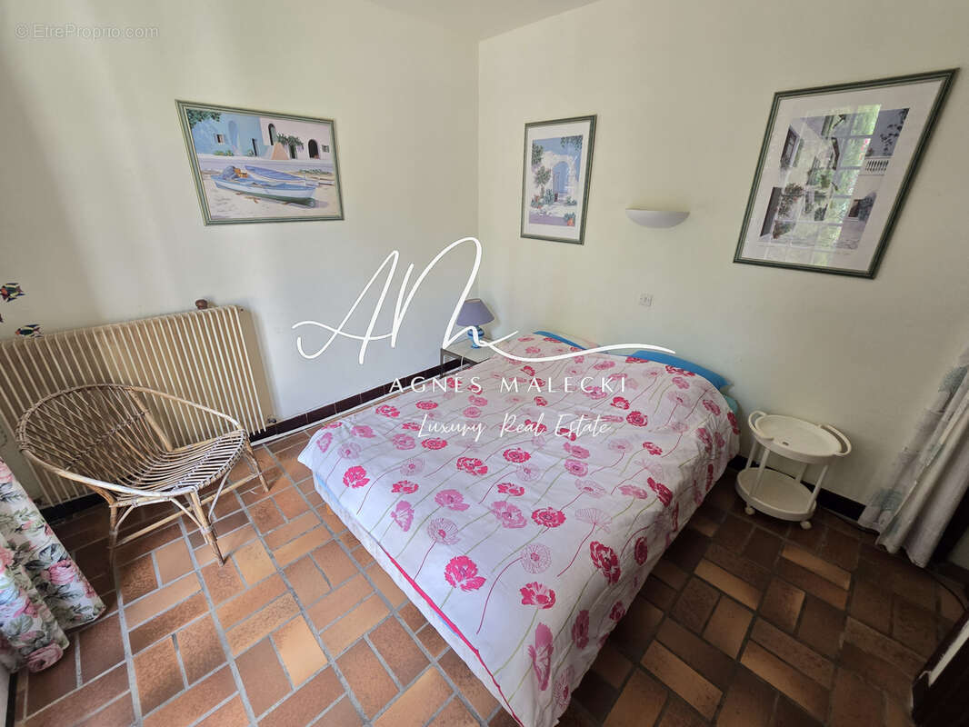 Maison à LA CROIX-VALMER
