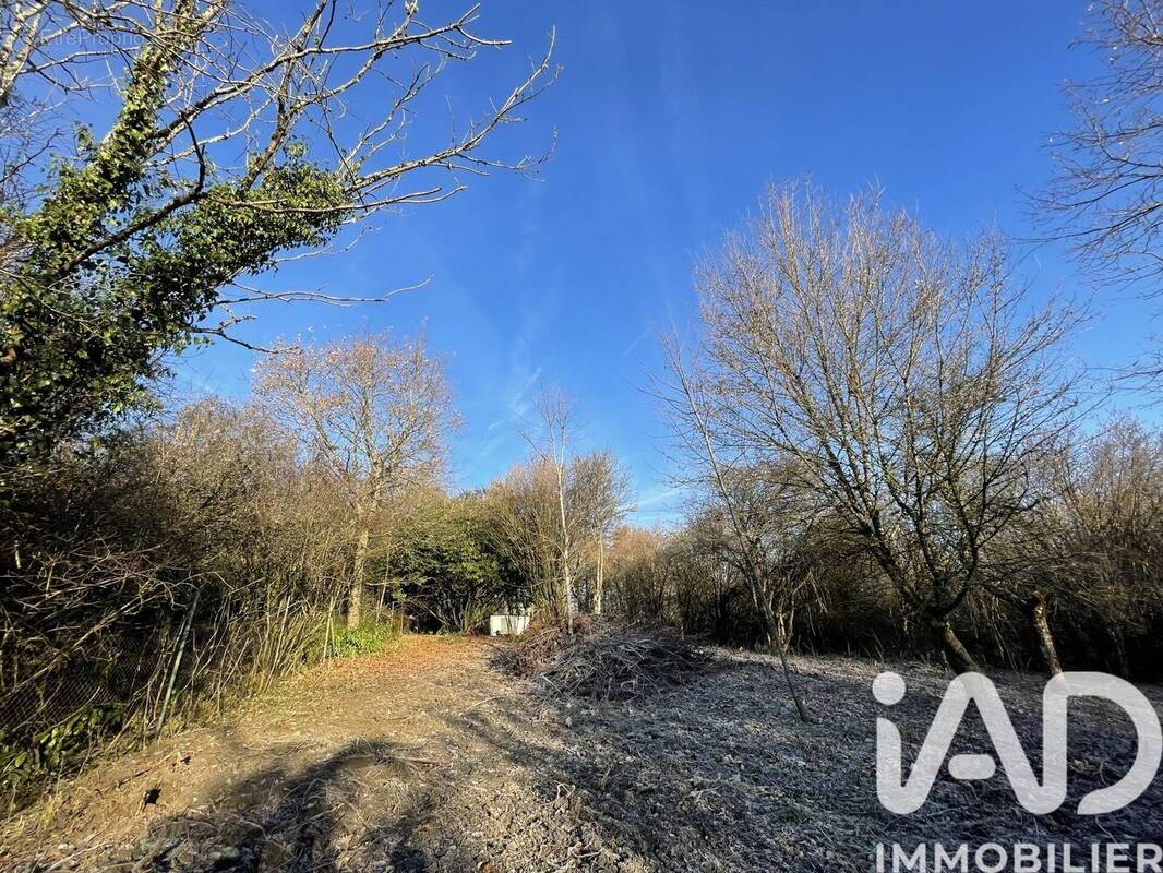 Photo 1 - Terrain à FAMECK