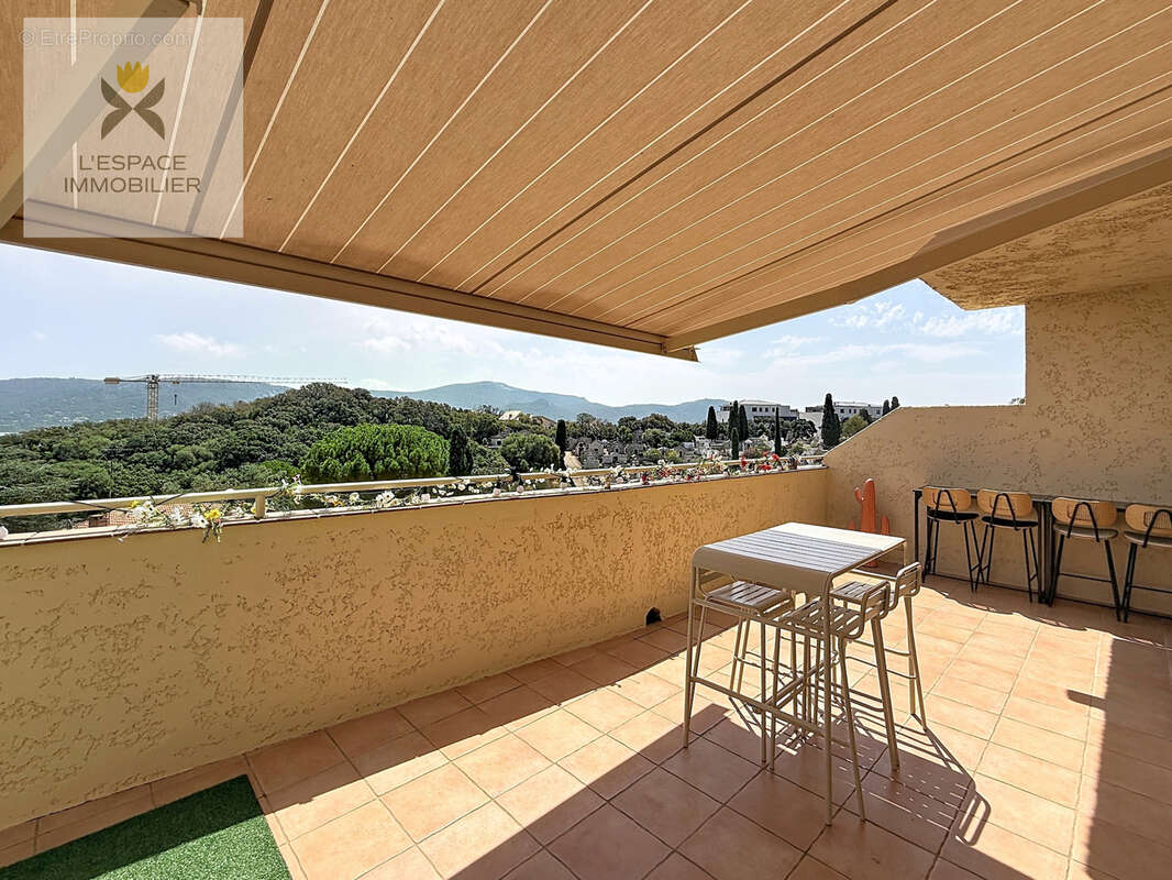 Appartement T3 avec vue panoramique sur le golfe   Centre historique de Porto-Vecchio - photo 11