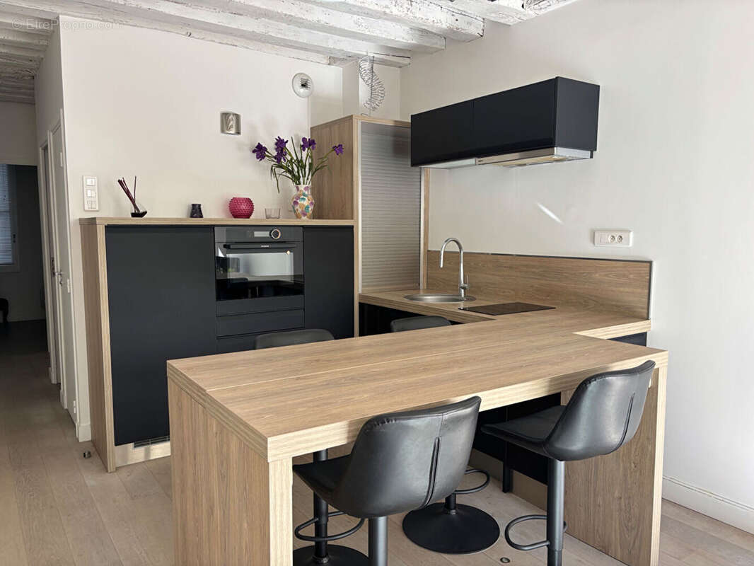 Appartement à PARIS-2E