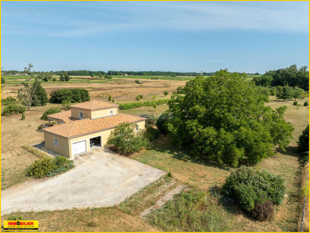 Maison à LANDIRAS