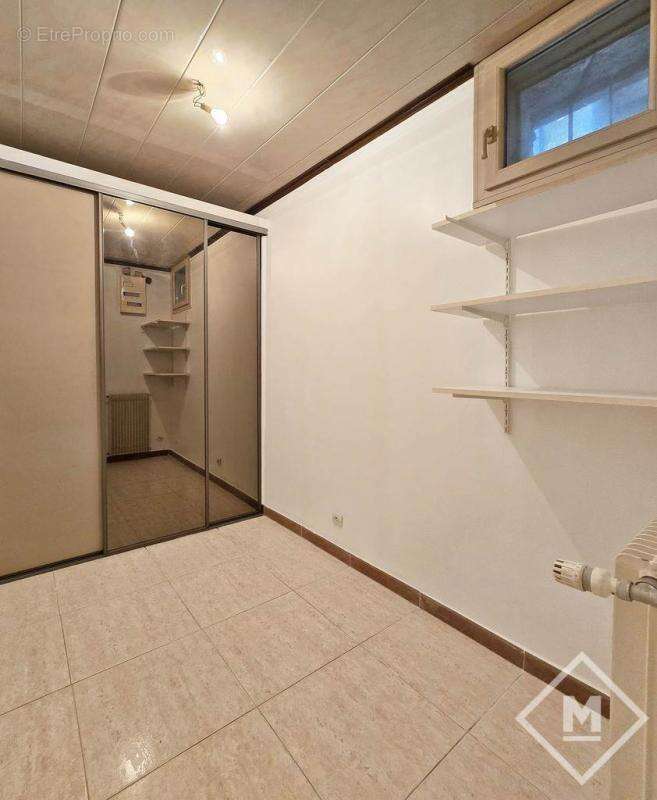 Maison à MARSEILLE-5E