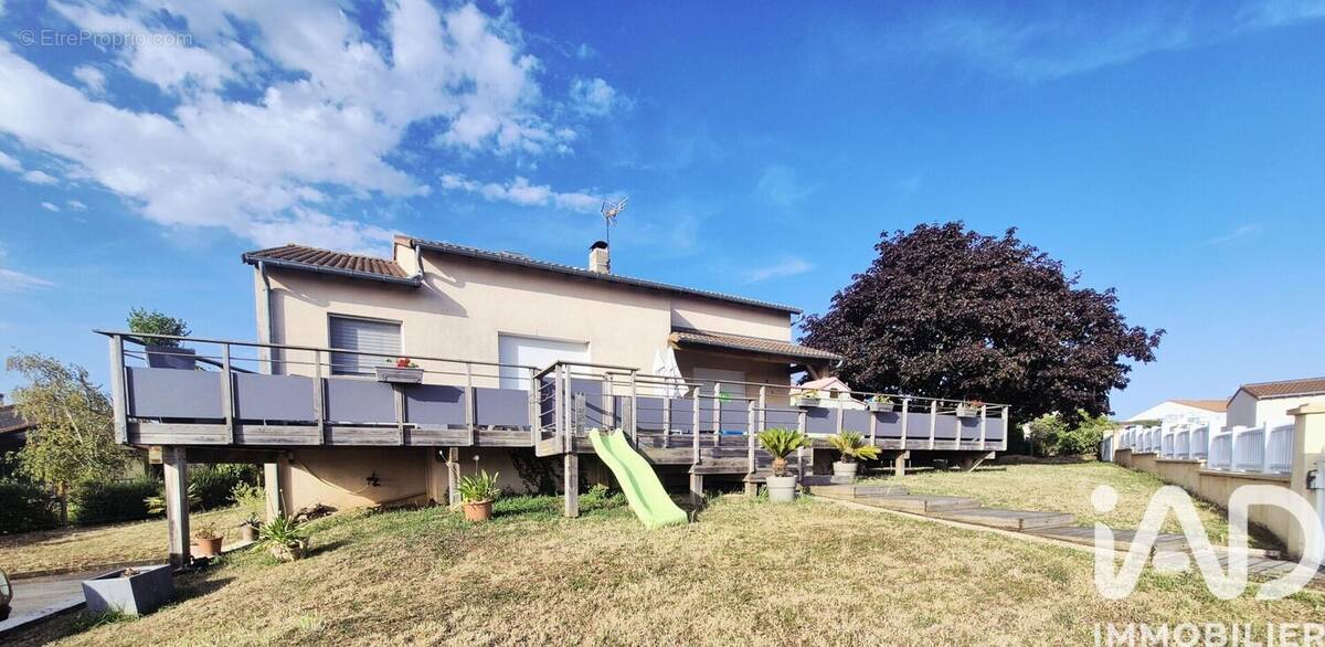 Photo 1 - Maison à THOUARS
