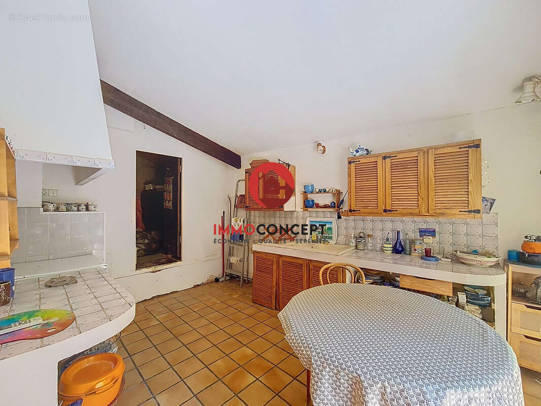 Maison à SAUVETERRE