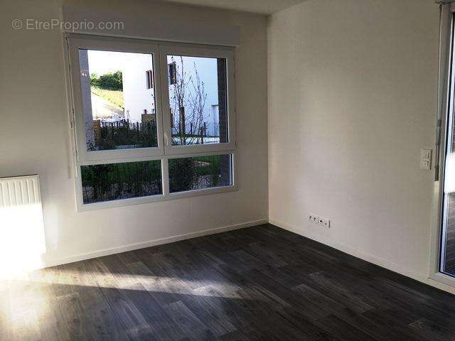 n°6 - Appartement à ROMAINVILLE