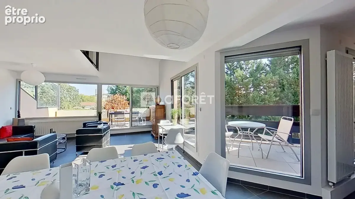 Tassin-la-demi-lune - duplex t4 en dernier etage - 109.8 m²  - 3 terrasses - parc - photo 4