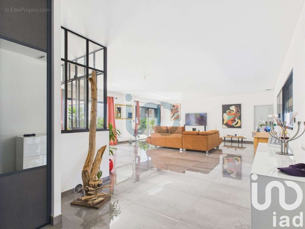 Photo 3 - Maison à ANGOULINS